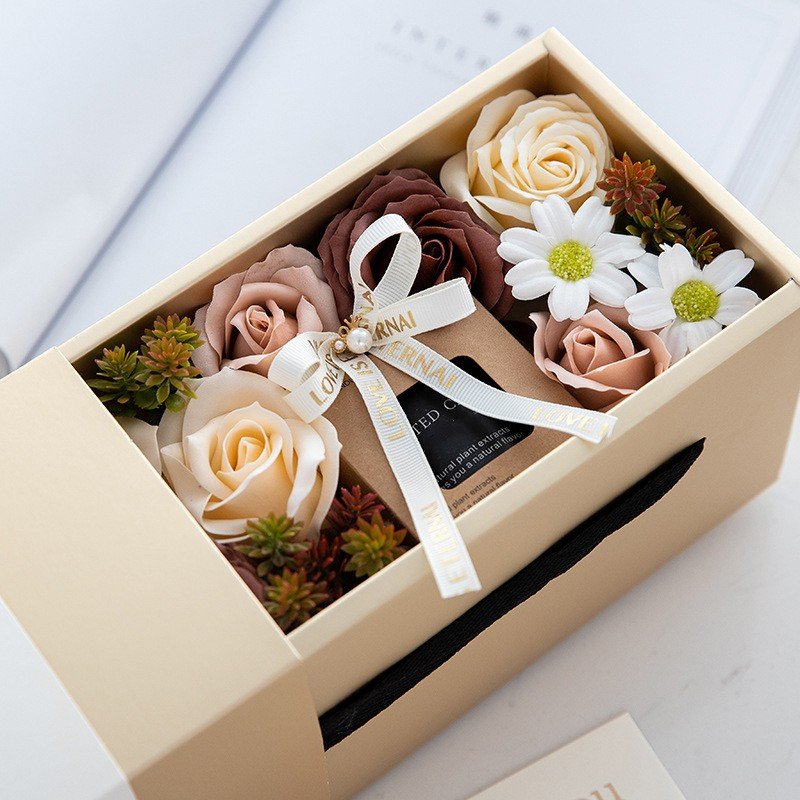 2023 Immortal Flower Aromatherapy Candle Gift Box Valentine's Day Mother's Day Gift Birthday Gift Rose Dried Flower Bouquet