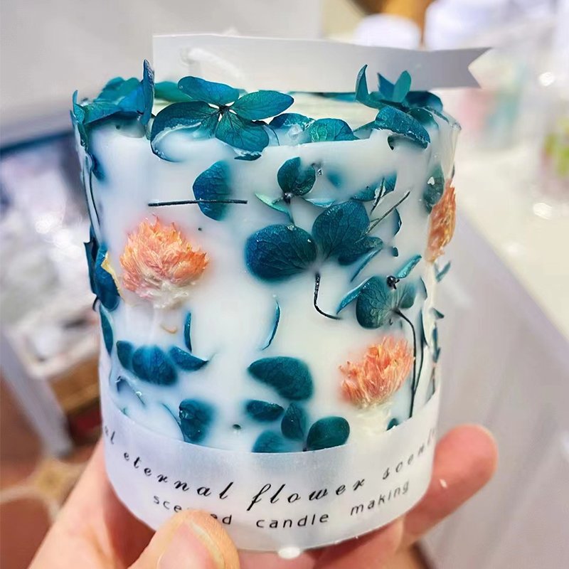 Home Decoration Soy Wax Aromatherapy Gift Natural Fragrance Oil Private Label DIY Luxury Dried Flowers Pillar Scented Candles
