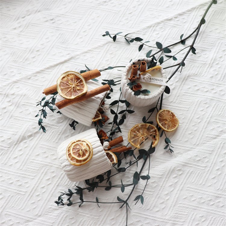 Nordic Minimalist Style Scented Candles With Dried Flowers Cinnamomum Cassia Cement Ceramics Scented Candles