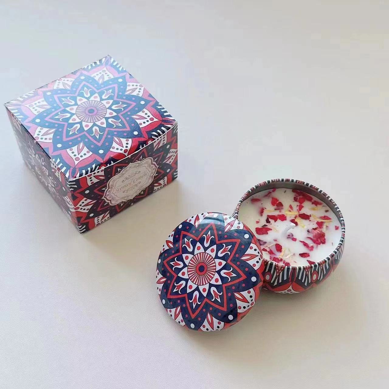 Hot Sell Luxury Wedding Perfumed Soy Wax Scented Candles Metal Tin Box with Dried Flower