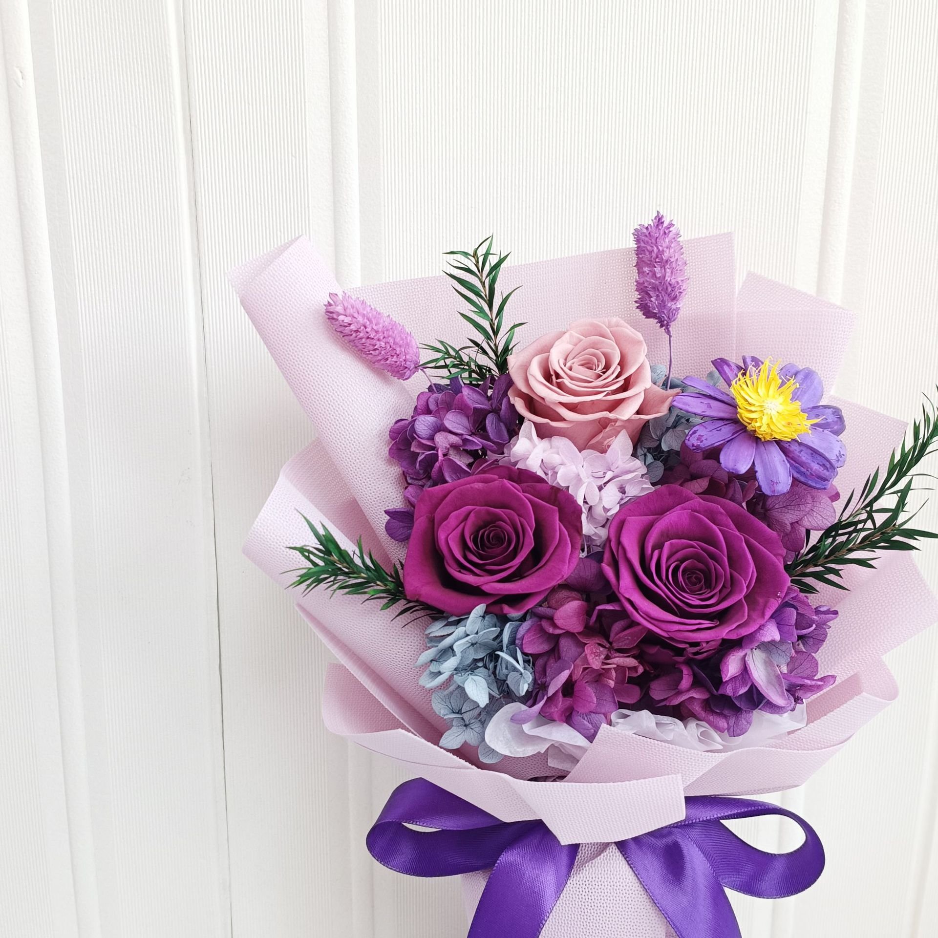 Beautiful Forever Roses Hydrangea Flower Eternal Rose Preserved Roses Dried Bouquet For Wedding Decoration Valentines Gift