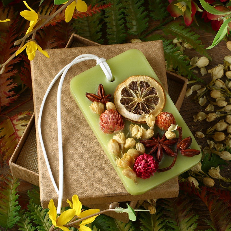 Handmade Dried Flower Air Freshener Scented Wax Tablets Custom Packaging