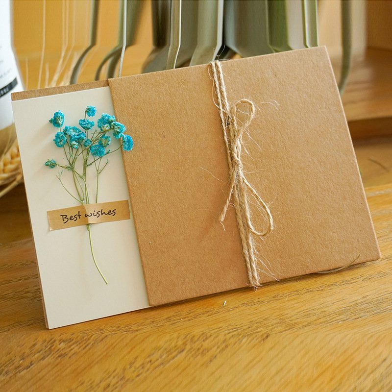 Customized Vintage DIY Kraft Paper Dried Flower Souvenir Birthday Valentine Blessing Greeting Card
