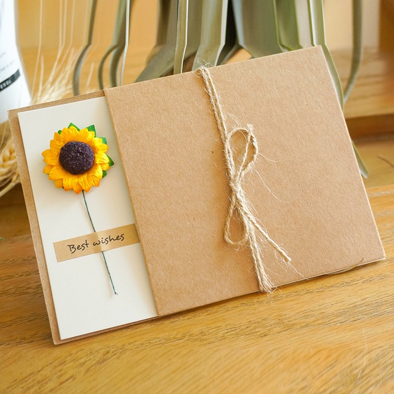 Customized Vintage DIY Kraft Paper Dried Flower Souvenir Birthday Valentine Blessing Greeting Card