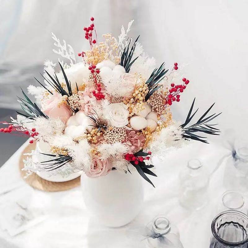High End Luxury Dried Flower Preserved Rose Bouquet