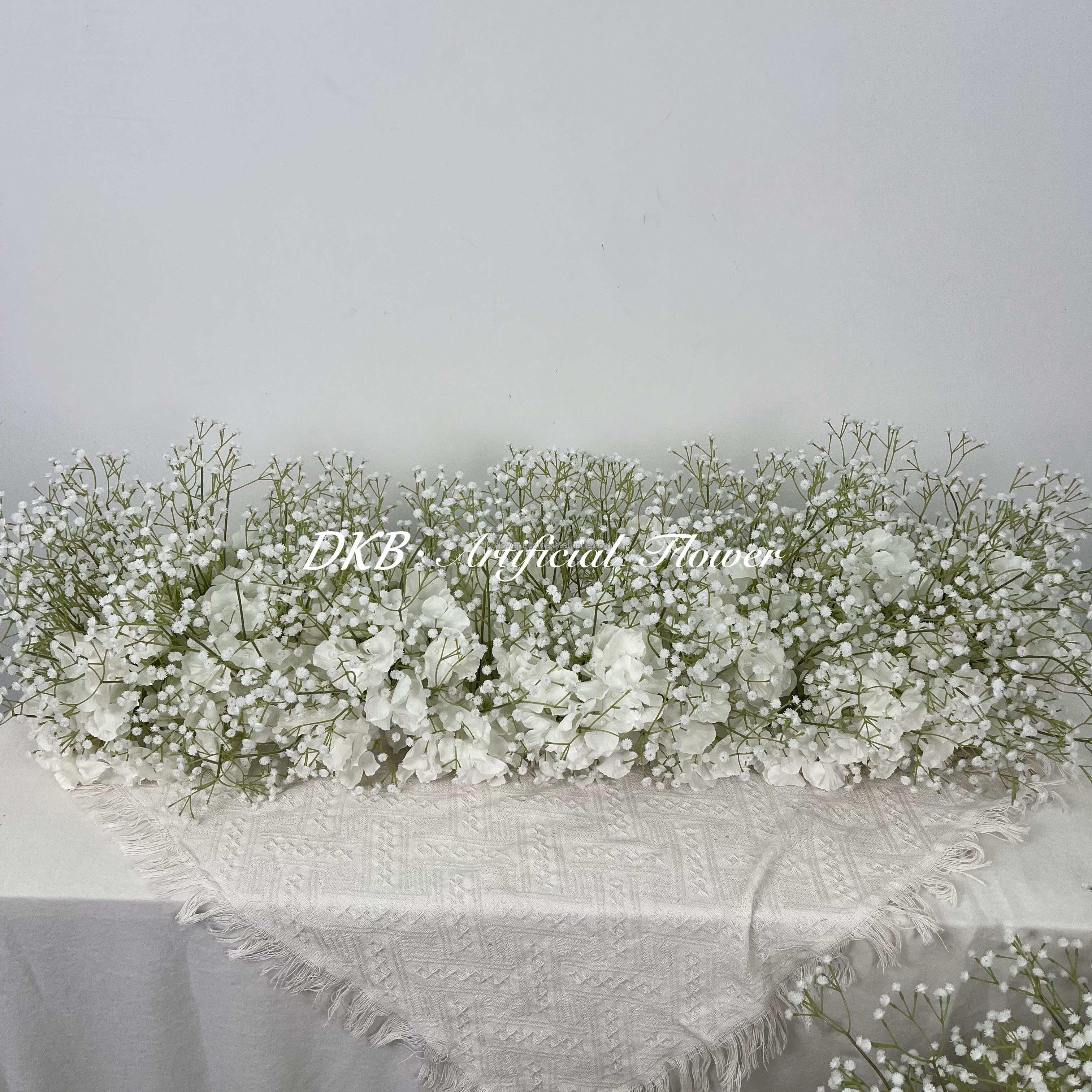 DKB new wedding table baby breath flowers floral ball runner for aisle runner