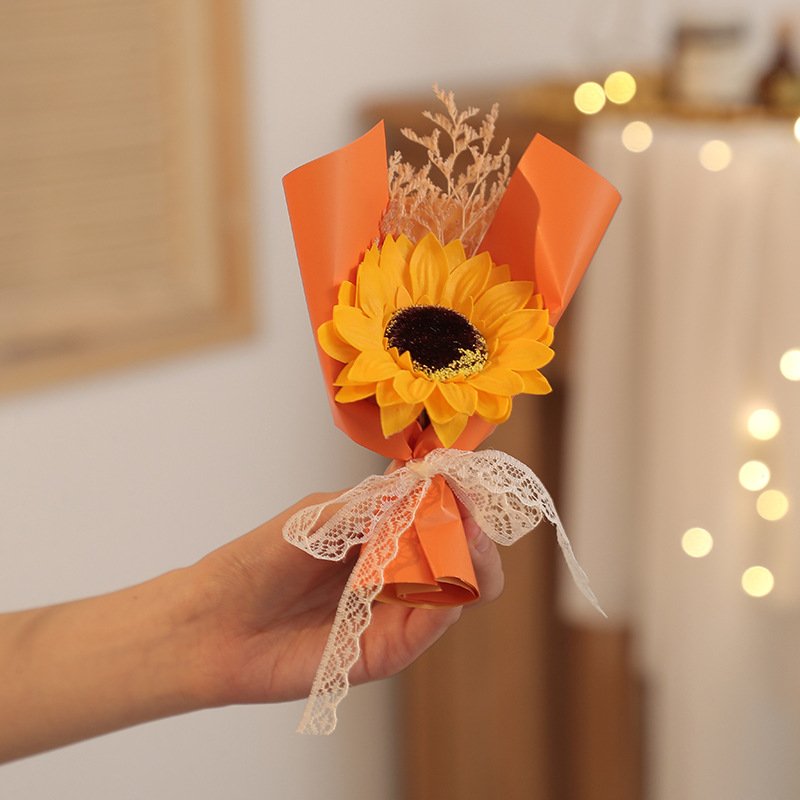 Valentines Mothers Day Gifts Soap Sunflowers Small Bouquet Artificial Dried Flowers Bouquet Gift Boxes For Present