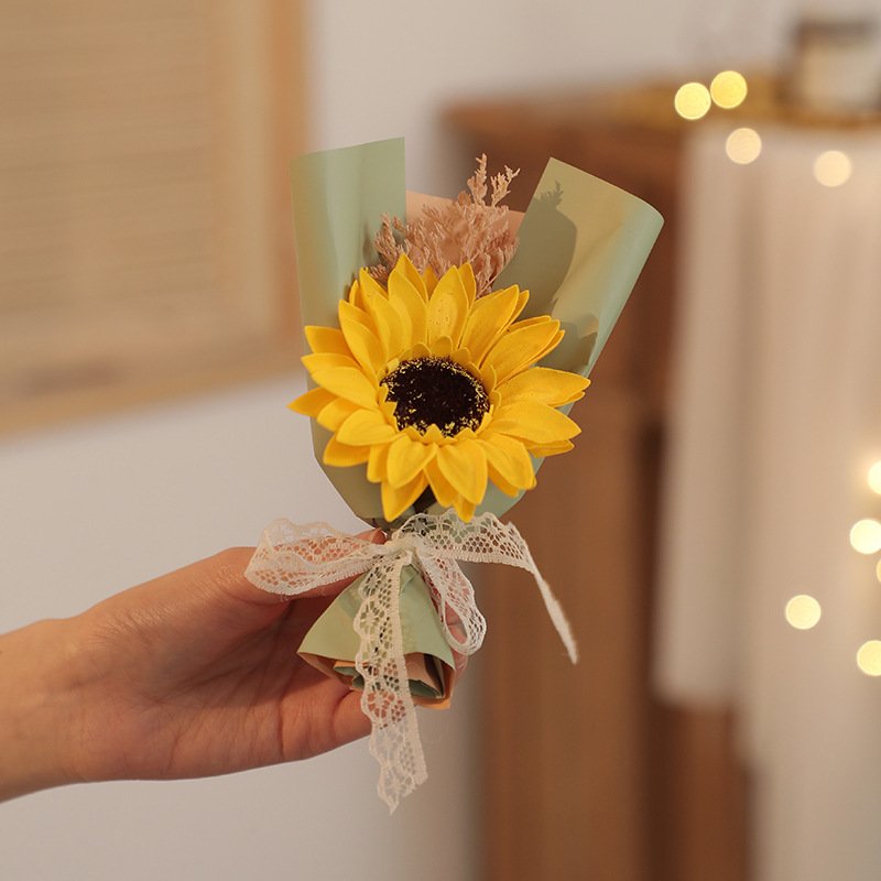 Valentines Mothers Day Gifts Soap Sunflowers Small Bouquet Artificial Dried Flowers Bouquet Gift Boxes For Present