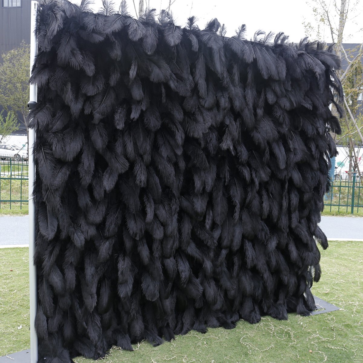 Ostrich feather background decoration flower wall backdrop feather wall for wedding/home decoration customized size wall