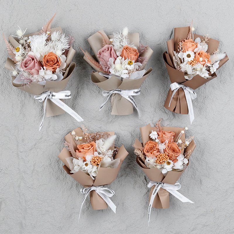 YSH-022 Daisy immortal rose bouquet dried flower bouquet wholesale hand gift mini flower bouquet