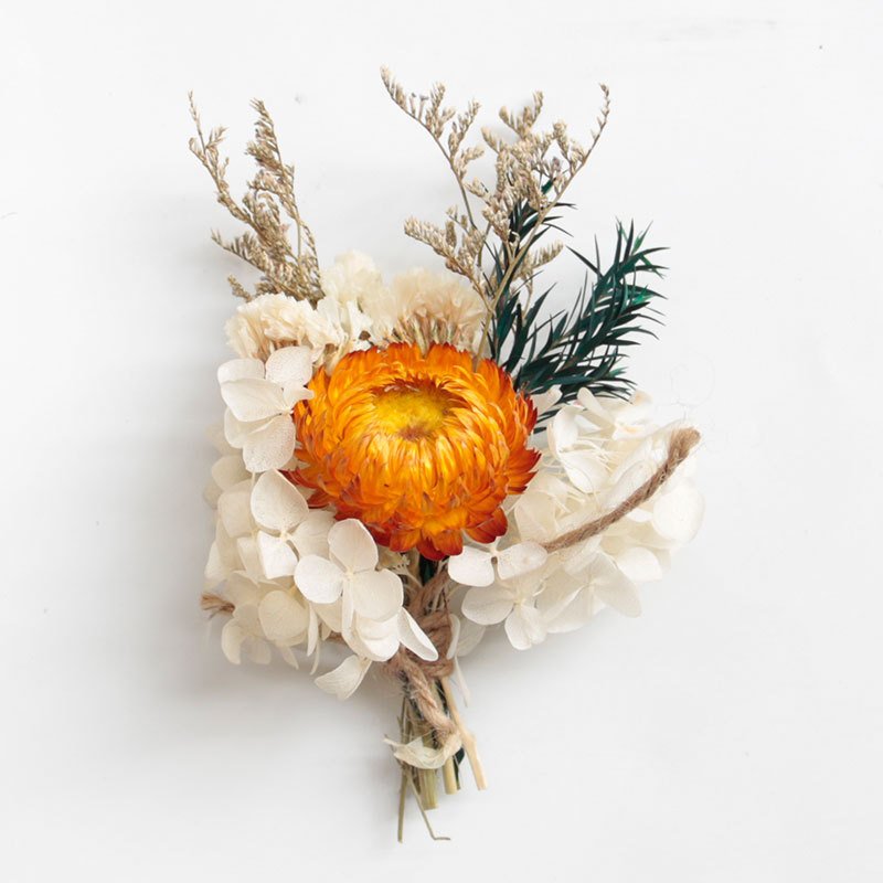 Boho Small Red Orange White Baby Breath Bouquet Mini Dry Flower Bouquet Wrist Corsage Flowers For Wedding