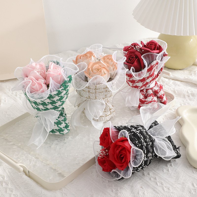 Valentine's Day Flowers Gifts Artificial Soap Flowers Bouquet Dried Flower Bouquet Christmas Gift Home Decoration