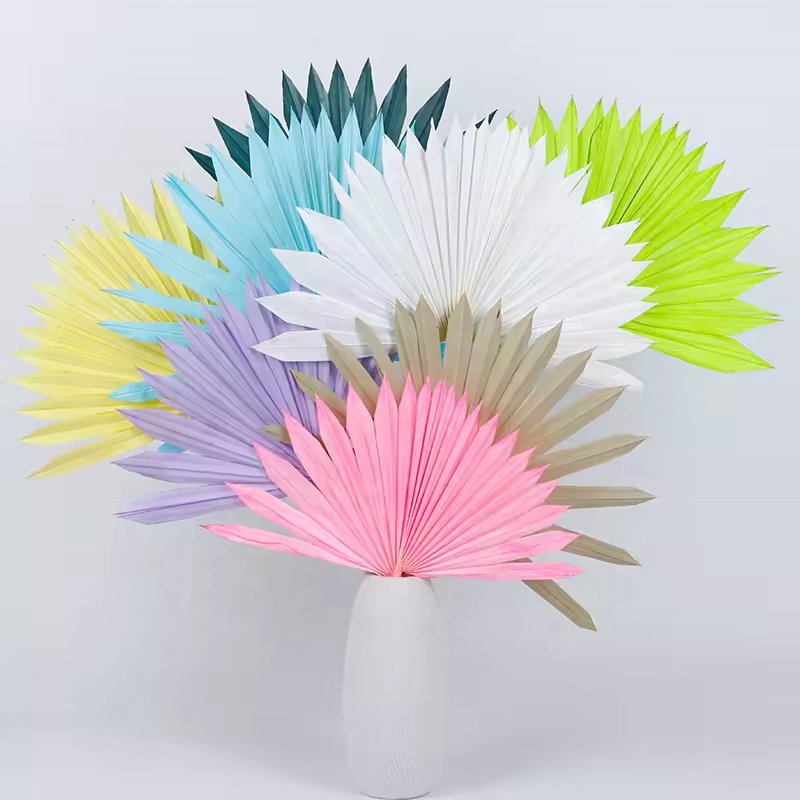 Widely Used Dried Flower Manufacturer Natural Dried Colorful Palm Leaves Preserved Flower For Room Decoration