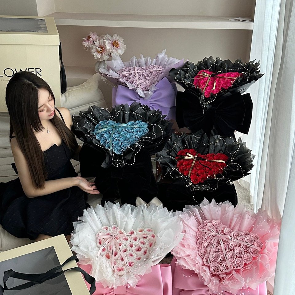 Valentines Day Gift Bouquet Eternal Immortal Dried Rose Bouquet Everlasting Flower Bouquet luxury preserved roses
