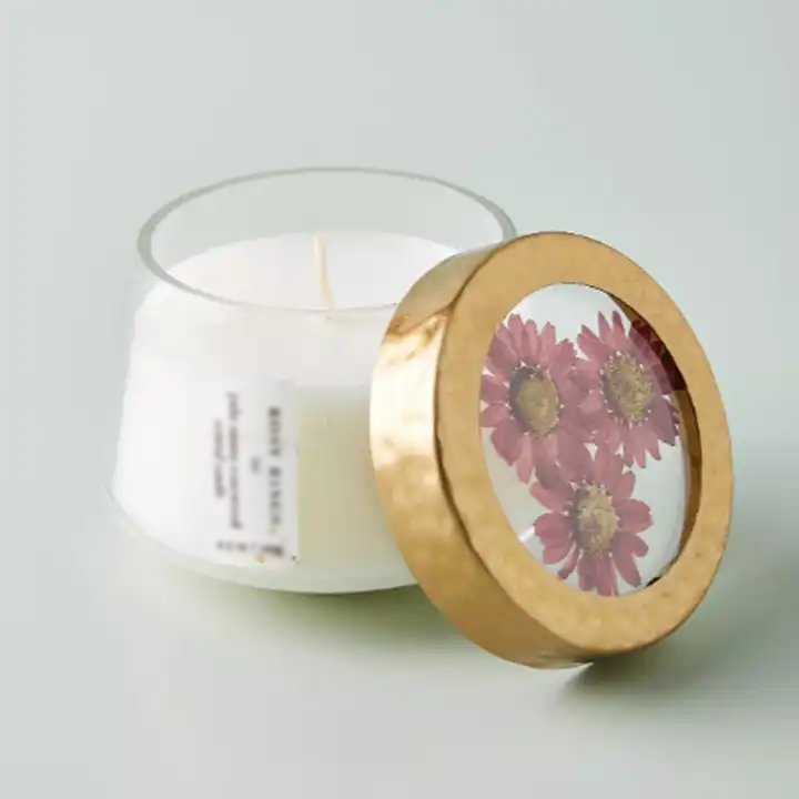 Wholesale custom luxury glass scented soy candle jars with metal lid,Dried flowers decorate Glass Candle Holder