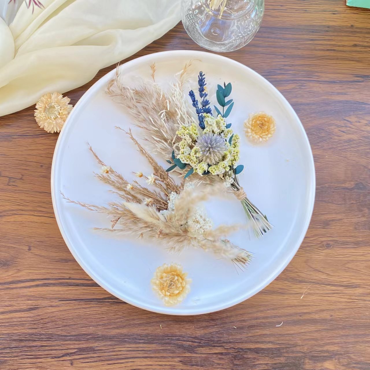 Hot Sale Custom dried flower bouquet Pampas grass mini bouquet Dry bride flowers bouquet For wedding decor