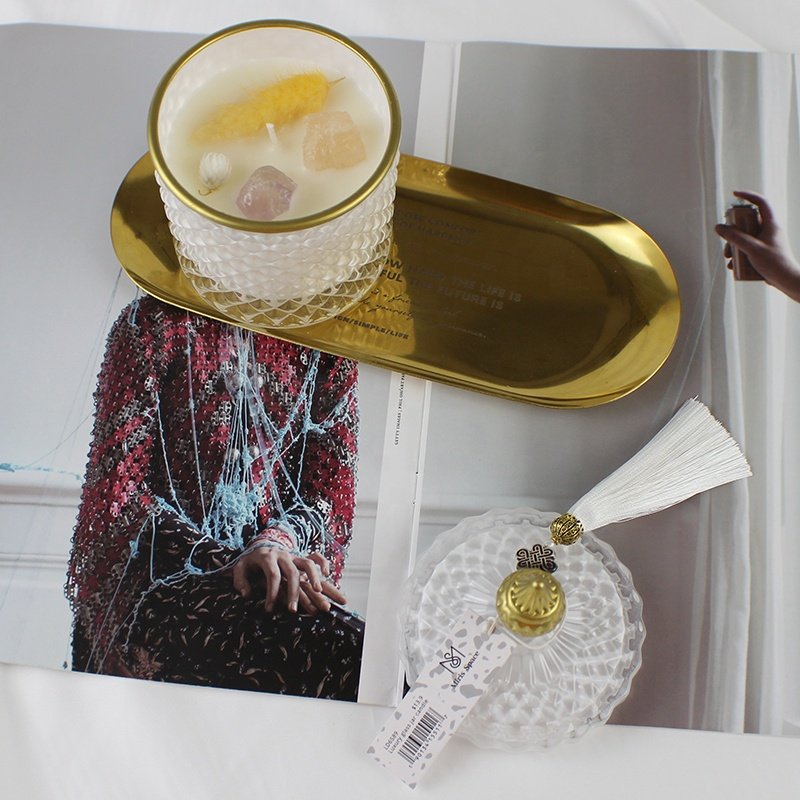 Factory Produced Clear Polka Dot Glass Candle And Aromatherapy Crystal Dried Flowers White Candle