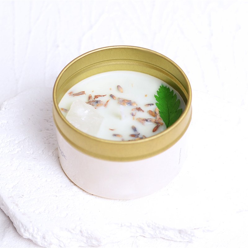 Scented Dried Flowers And Stone Candles Meditation Crystal Soy Wax Scented Tin Candle Soy Candle Home Decor