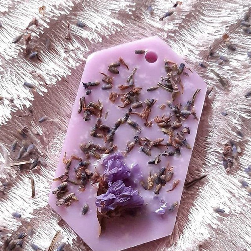 Novelty Design Wholesale Custom Handmade Dried Flower Home Decor Soy Wax Aroma Wax Tablets
