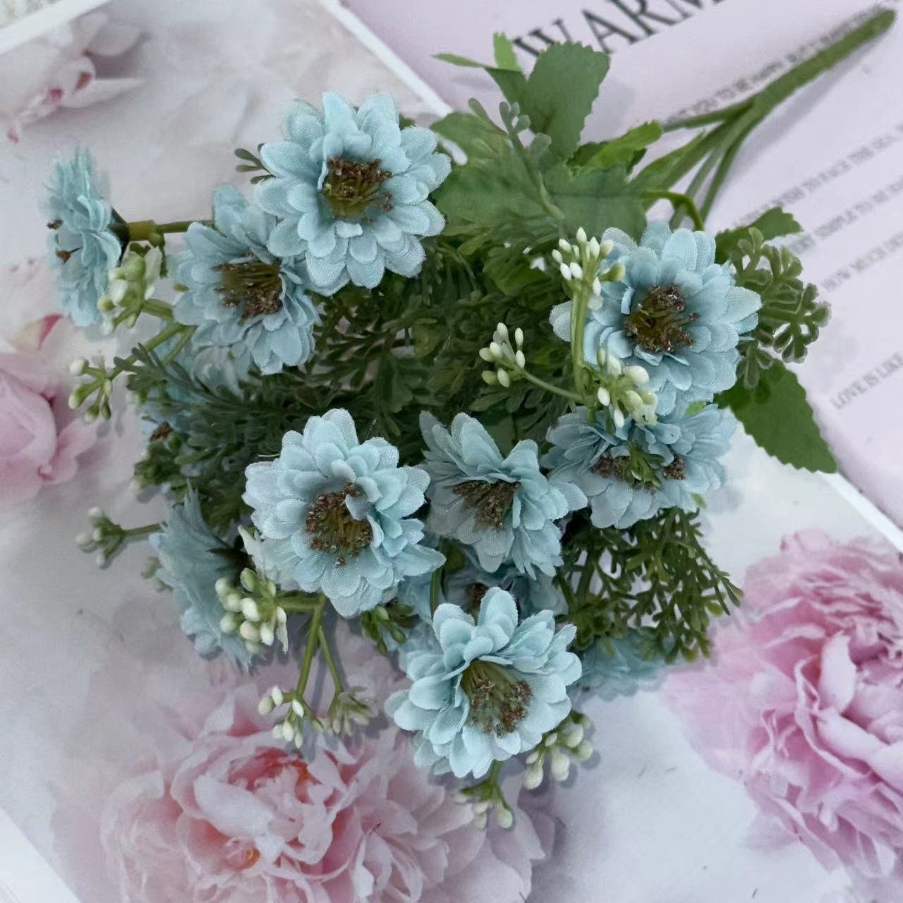 Reliable Quality Wholesale Artificial Chrysanthemum Simulation Flower Natural Dried Pressed Flowers