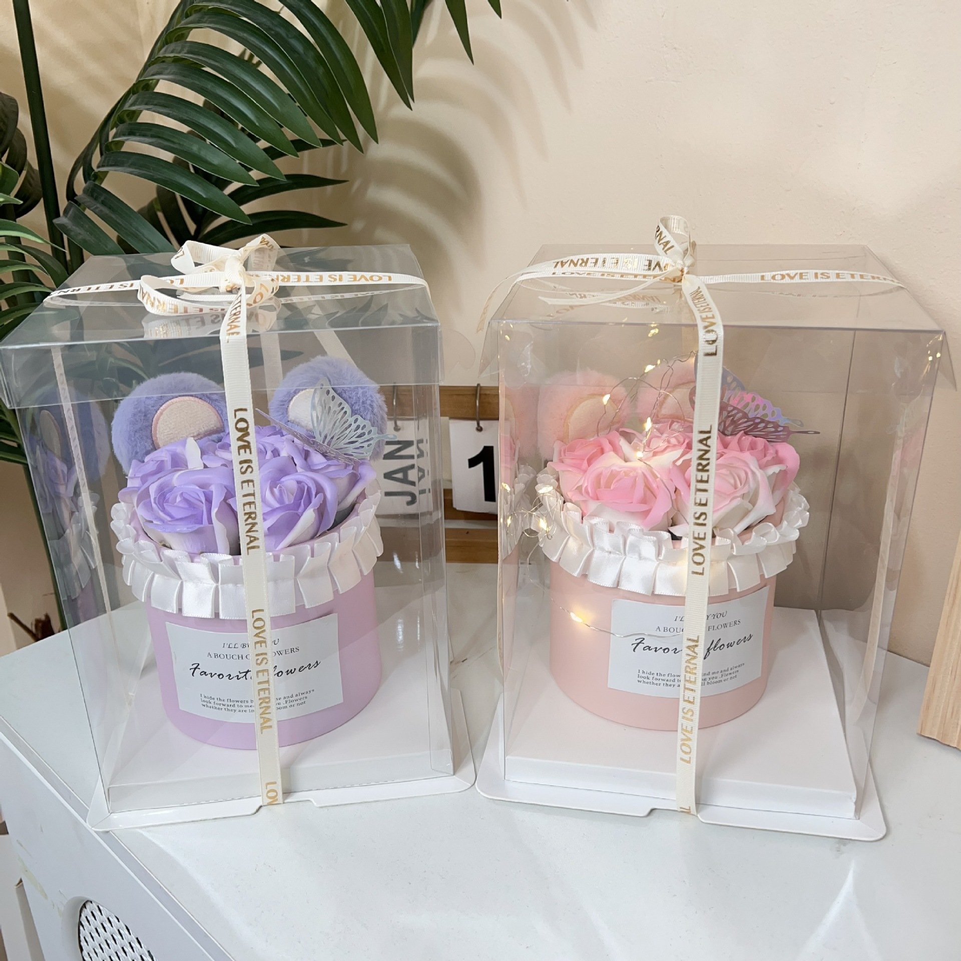 Valentine's day gift handmade preserved flower flower and dried flower bouquet with gift box gift for festivals