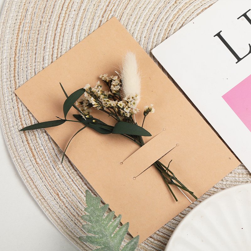 Wholesale DIY Craft Party Wedding Card Preserved Roses Bouquet Natural mini Dried Flowers bouquet for Mother's Day Gifts