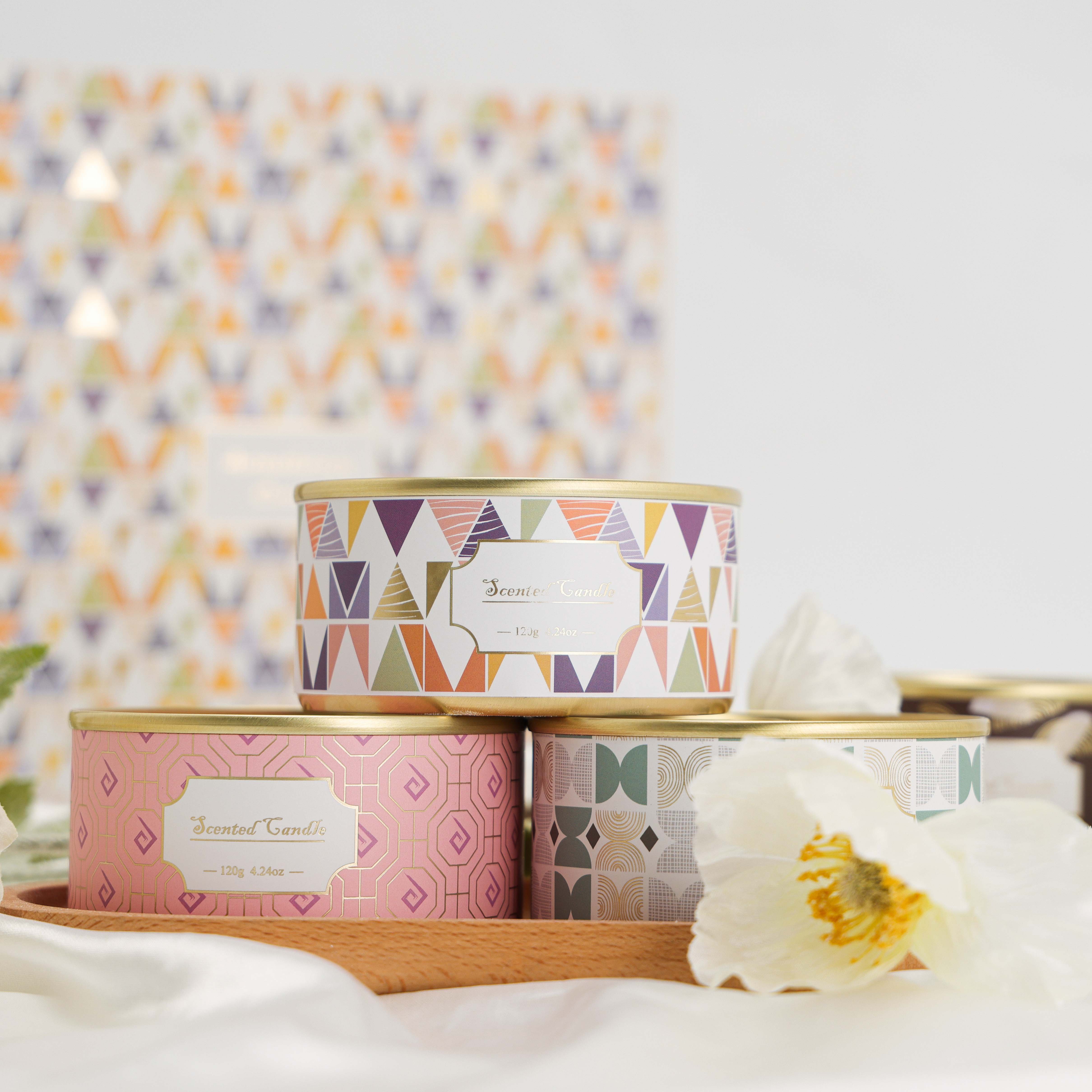 Singhua Custom 4 pcs Tin Jar Soy Candle Gift Set Natural Soy Wax For Wedding Birthday Christmas Gift Soy Scented Candles