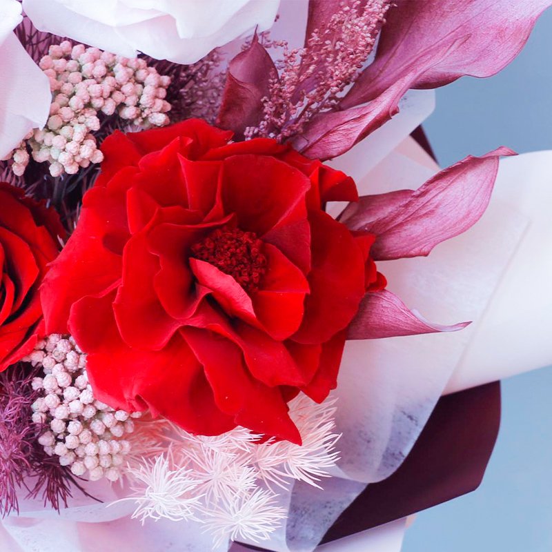 Handmade Vintage Rose Flower Bouquet Cheap FashionBridal and Bridesmaid Bouquet for Valentine's Day andMother's Dav