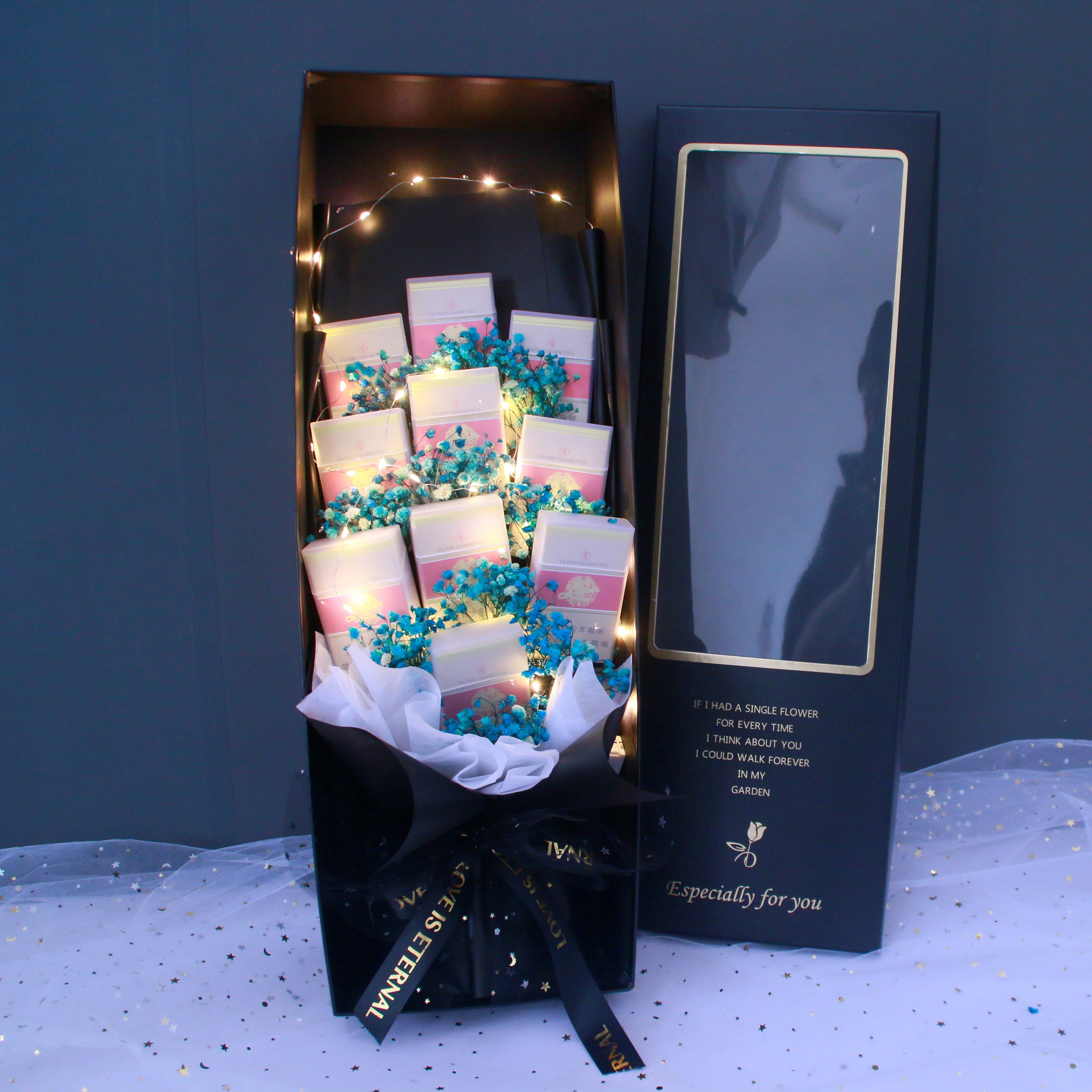 YX Customized Man Valentine's Day Cigarette Gift Box Bouquet Blue Soap Dried Flower Bouquet Gift for Graduation and Mother's Day
