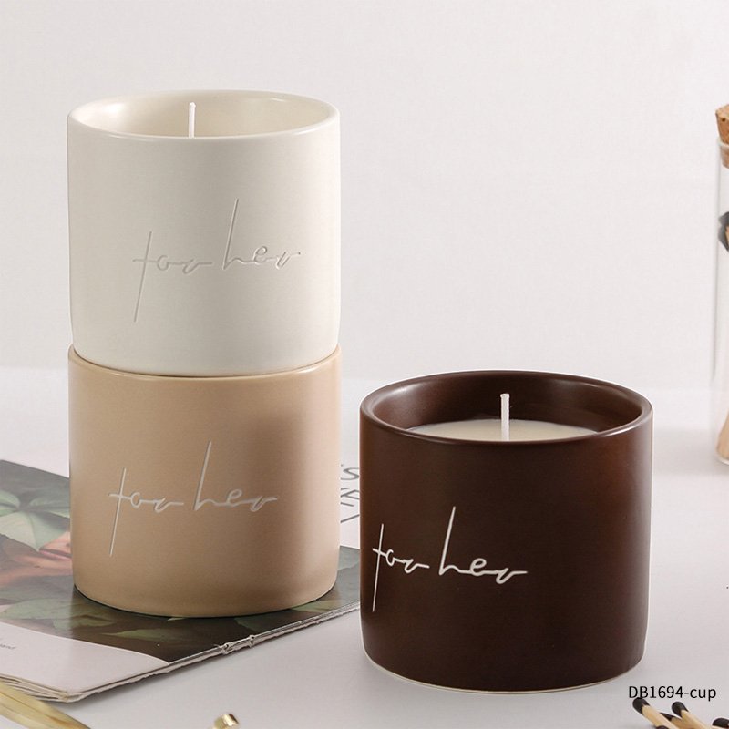 Hot Sales Black Glass Jar Private Label Dried Flowers Aromatherapy Soy Wax Essential Oil DIY Scented Candles