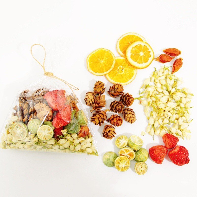E253 Mixed Natural Dried Flower Head Scented Candle Scented Sachet Glass Bottle Decorated Dried Fruit Diy Dried Flowers