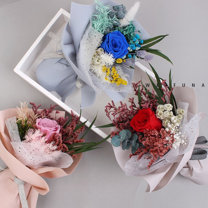 Valentine's day gift handmade preserved rose flower and dried flower bouquet with gift box wedding gift