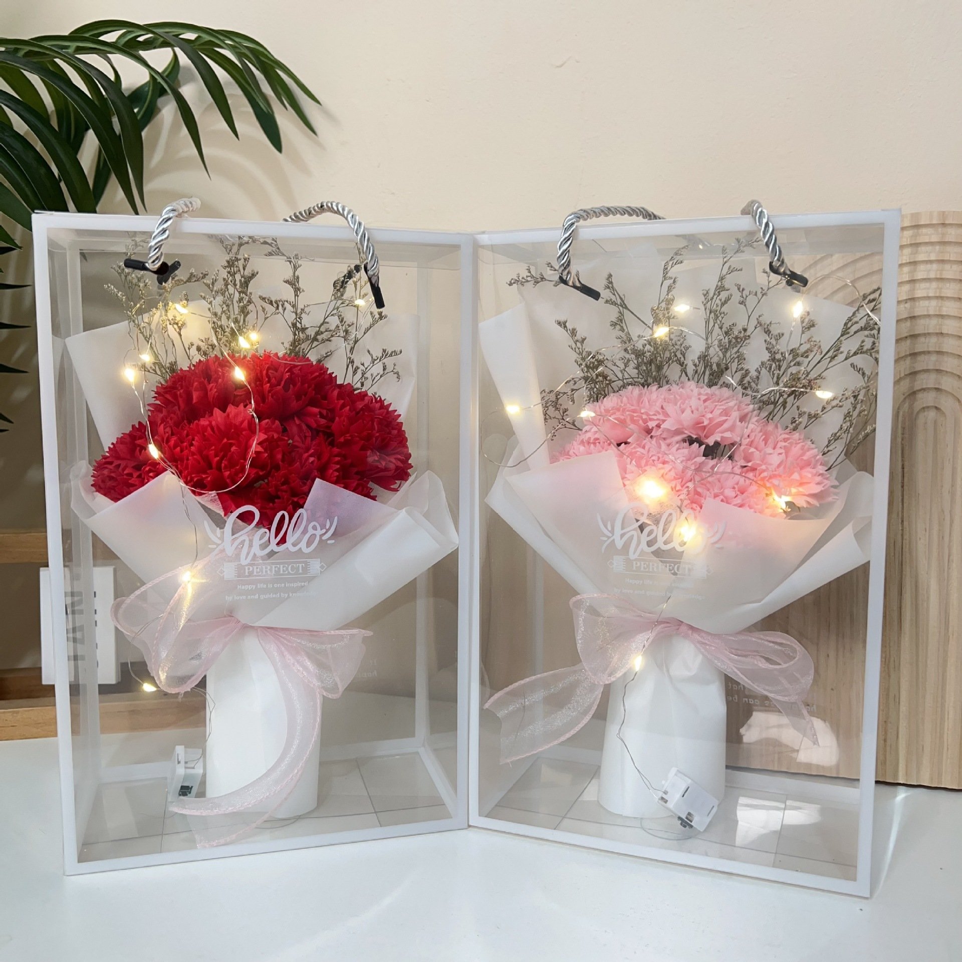 Valentine's day gift handmade preserved carnation flower and dried flower bouquet with gift box gift for festivals