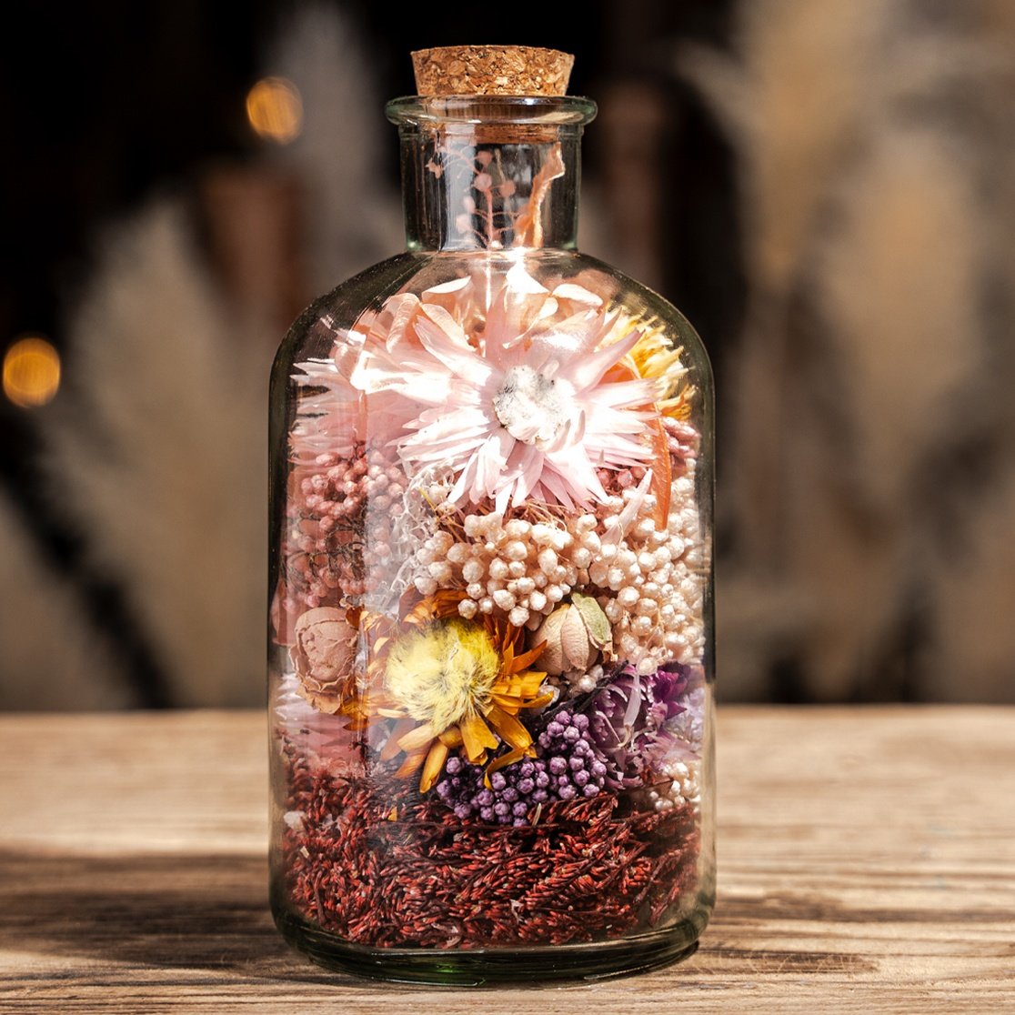 Home Wedding Table Decor Birthday Gifts Dried Wildflower Flower Terrarium Preserved Flower In Bottle Jars