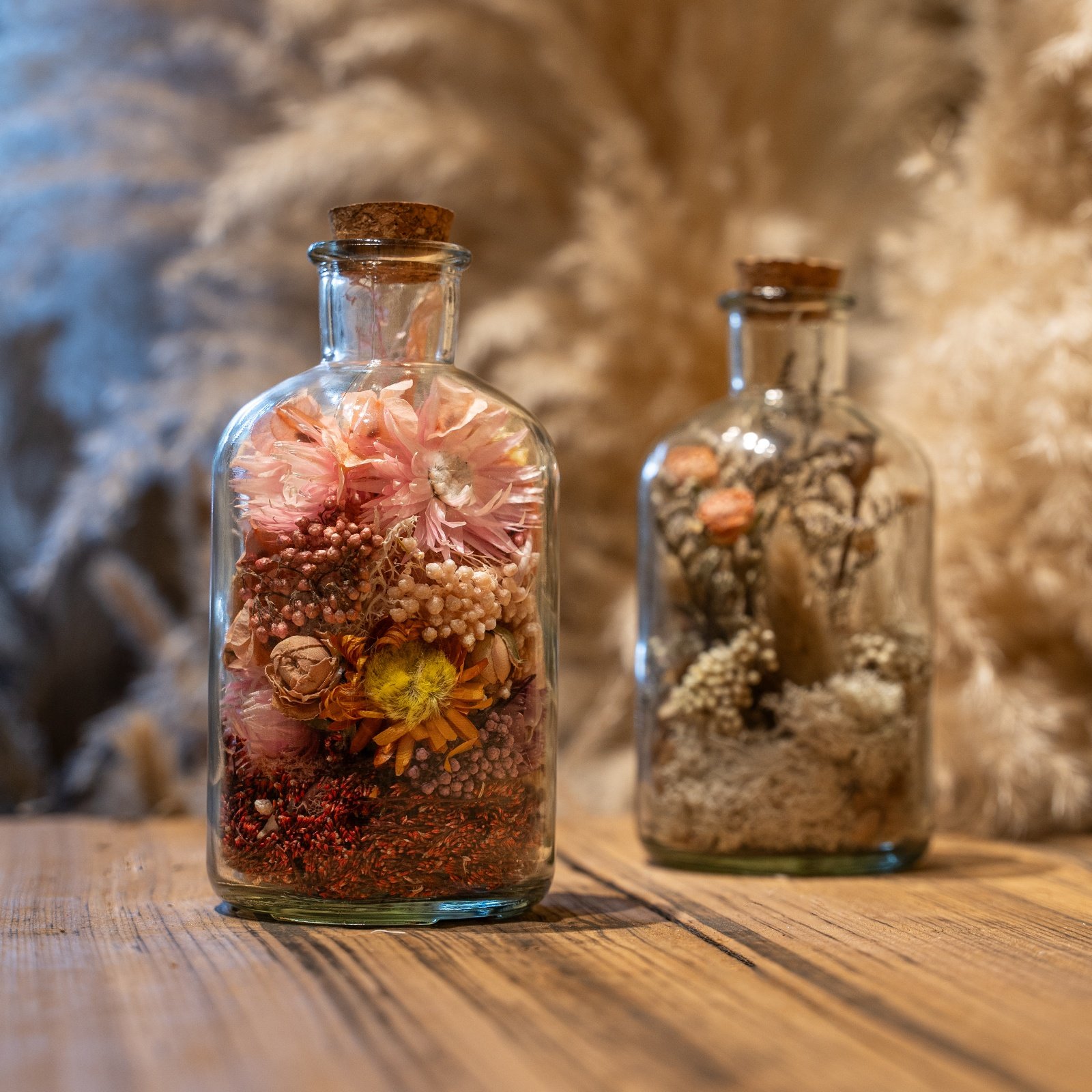 Home Wedding Table Decor Birthday Gifts Dried Wildflower Flower Terrarium Preserved Flower In Bottle Jars