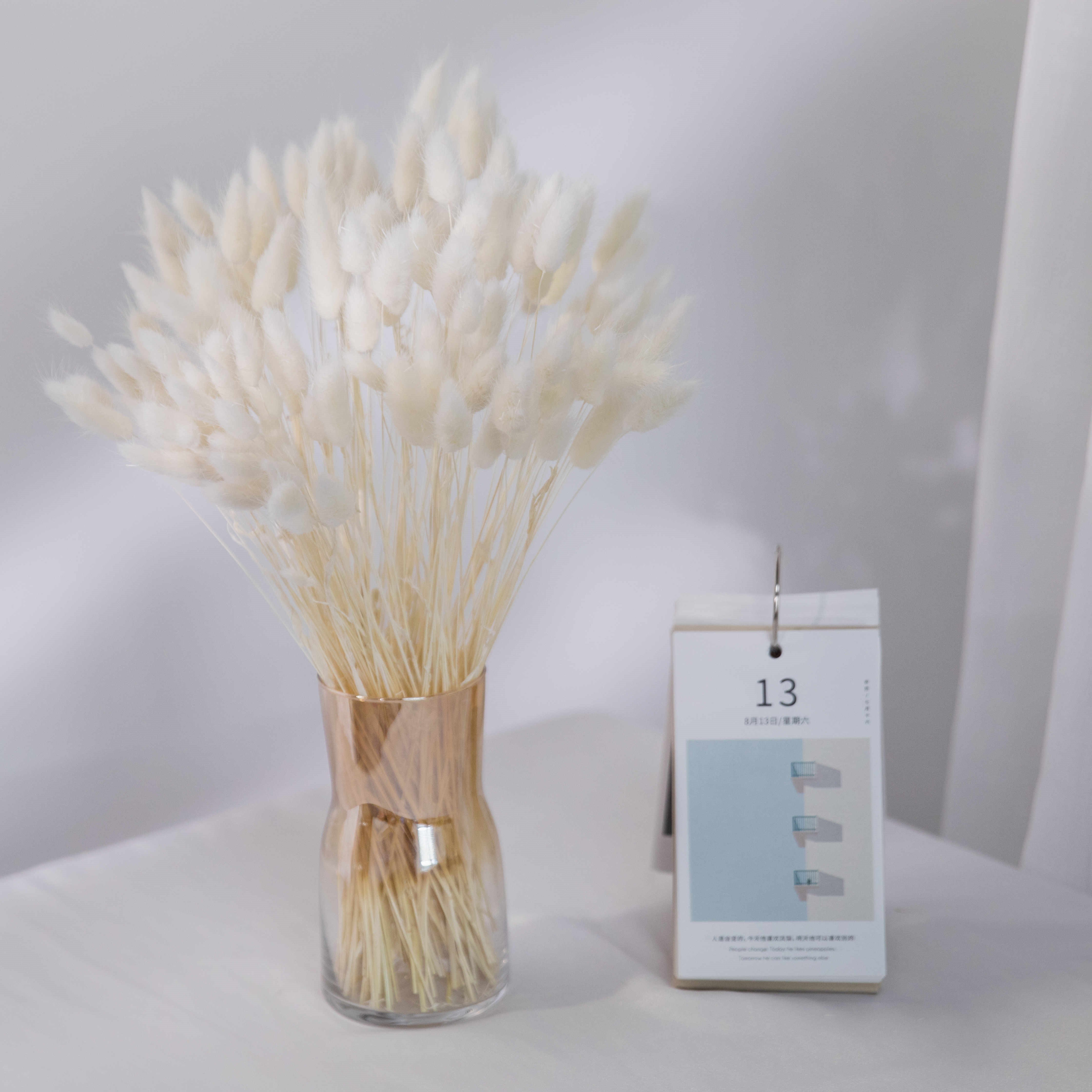 Xiangnan 2023 Hot Sale Lagurus Natural Bunny Tails Dried Flowers Grass Yunnan Dried Rabbits Tails Grass Supplier