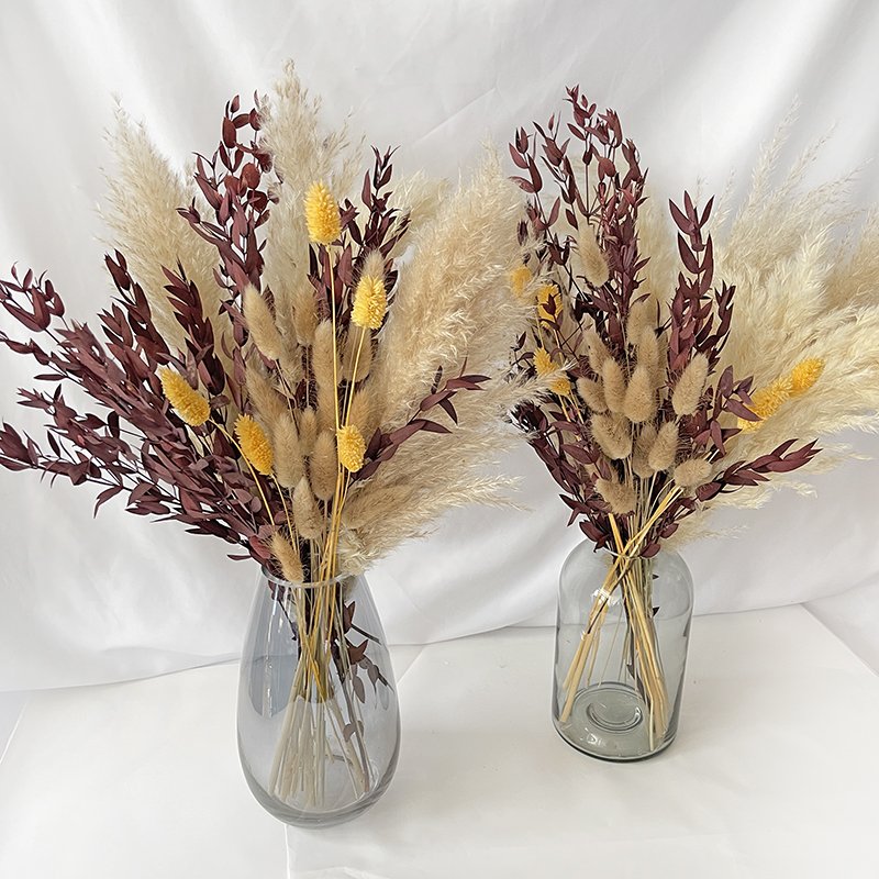 Hot selling dried flowers dried pampas grass bouquet preserved eucalyptus leaves bouquet for room decor