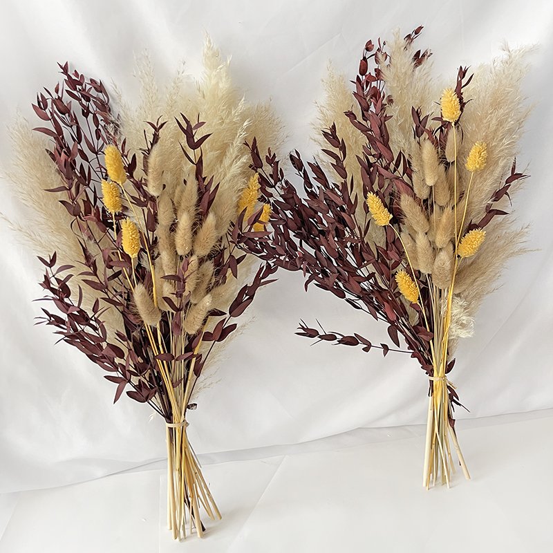 Hot selling dried flowers dried pampas grass bouquet preserved eucalyptus leaves bouquet for room decor