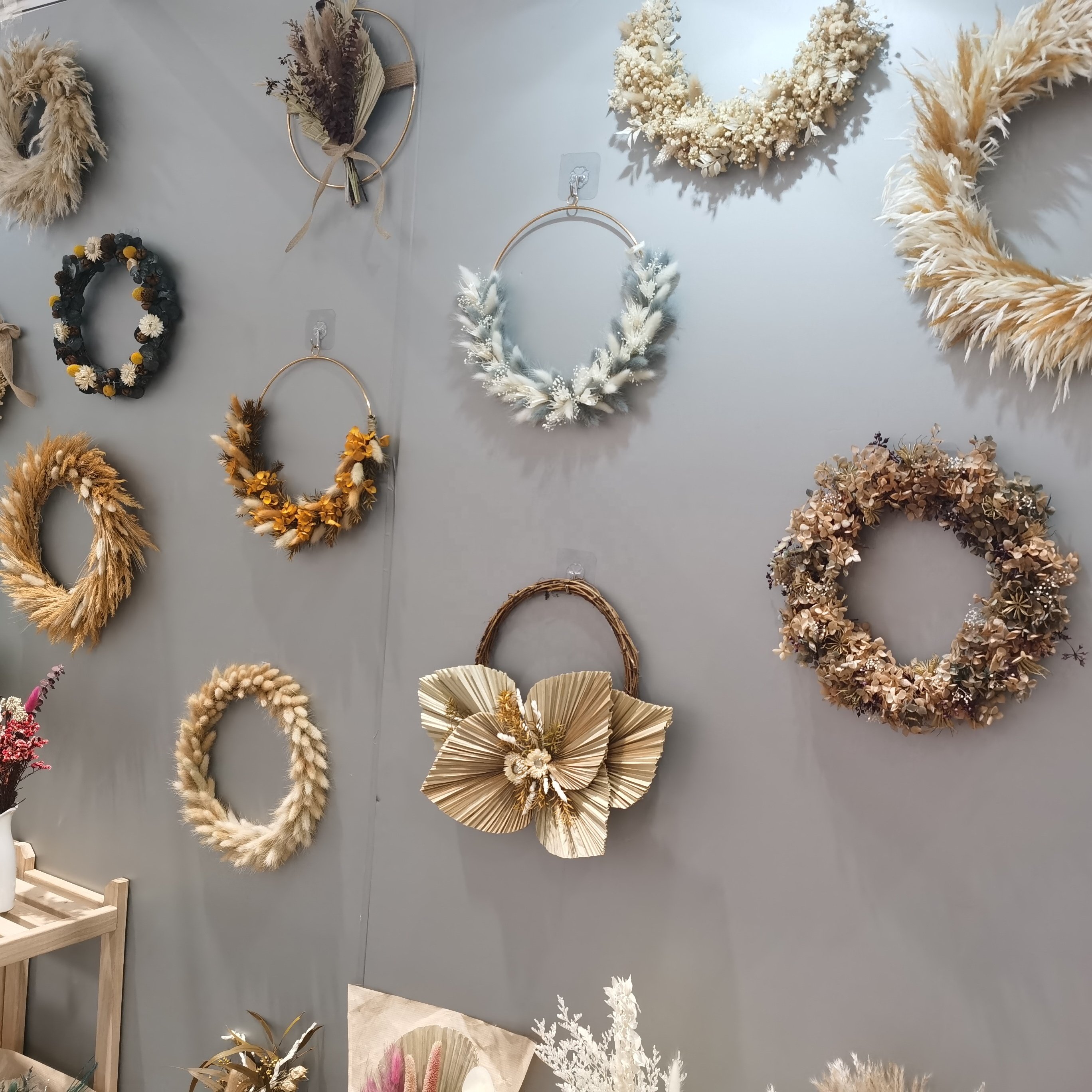 M463 Wreath Making Supplies Rustic Boho Wall Wreath Cotton Pampas Lemon Round Dried Flower Wreath For Wall Decor Wedding
