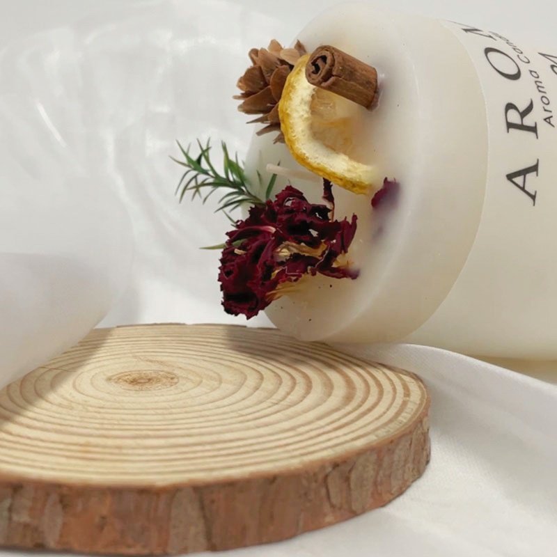 Pillar White Scented Aromatic Candle Fragrance Aroma Candles With Dried Flowers Decorative Candle With Glass Dome Lid