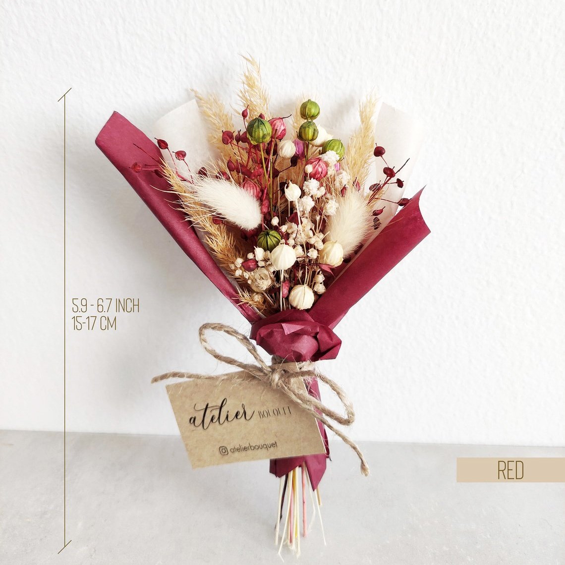 Ins Most Popular Dried Flowers Arrangement Preserved Natural Mini Flower Bouquet for Wedding Decoration