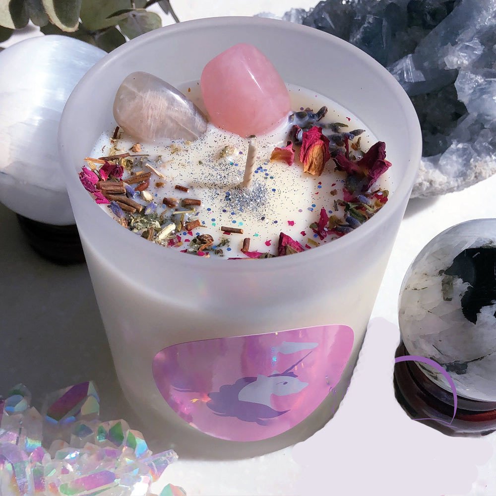 Custom Logo Handmade Scented Crystal Infused Magic Chakra Witch Candle With Luxury Natural Dried Flower Decorations