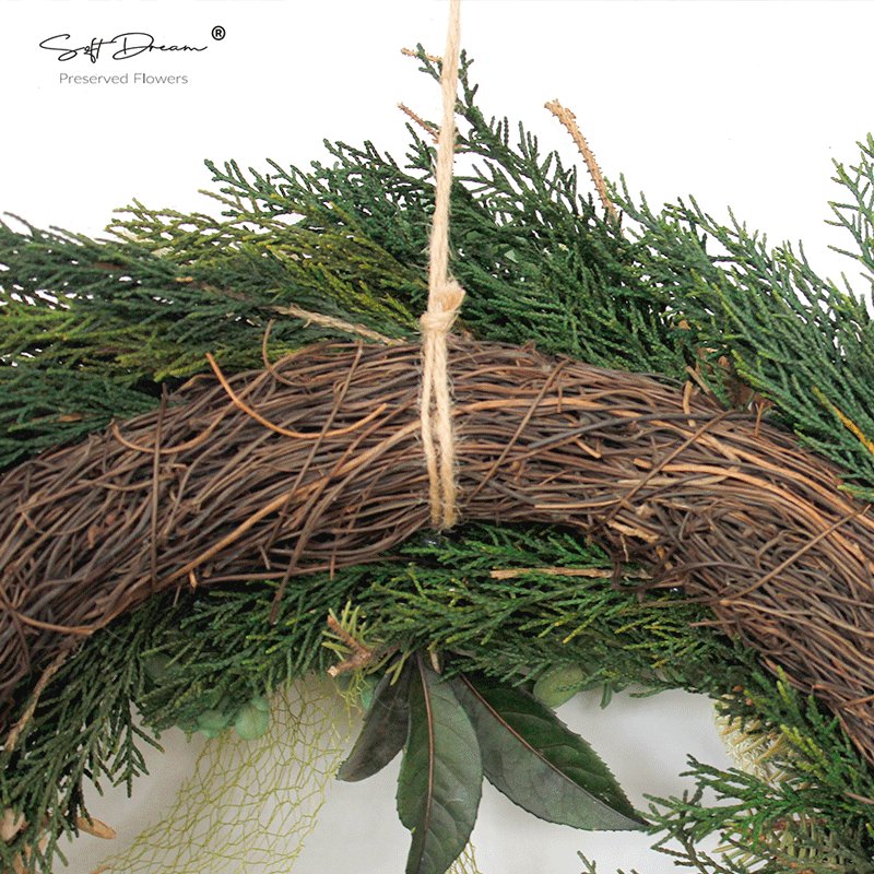 2024 Softdream New Design Cypress Hydrangea Customizable Natural Preserved Flowers & Plants Christmas decoration Wreaths