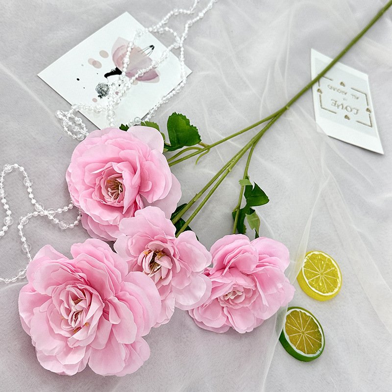 Wholesale decorative 4-head artificial flower silk white champagne ranunculus for wedding decoration home decoration