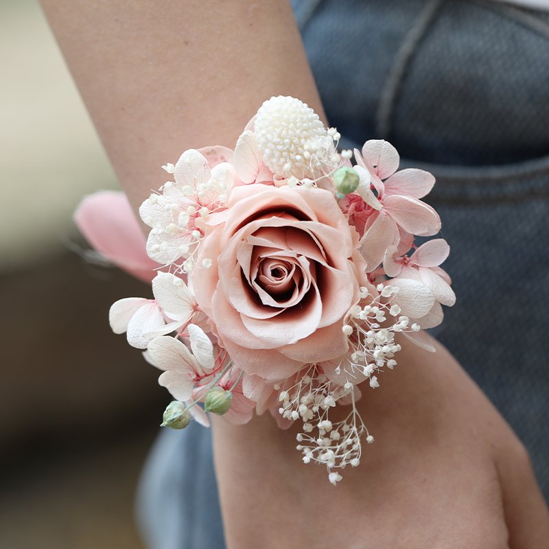 Latest trendy design dried real touch flower bridal wrist corsage wedding boho flower bouquet mini dried flowers bouquet