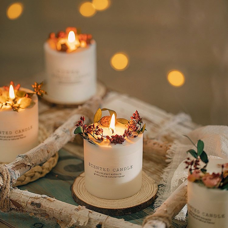 Wholesale Factory Buy Luxury Handmade Wedding Home Decoration Aromatherapy Set Custom Dried Flower Soy Wax Scented Candles