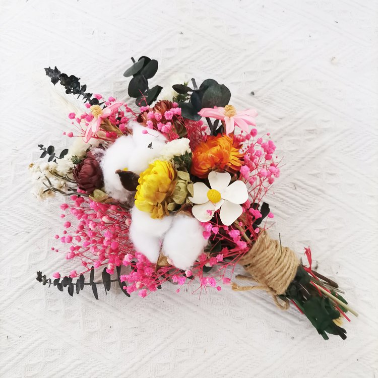 Flower Arrangement flower bouquet preserved eternal eucalyptus leaves Handmade cotton Dried Baby's breath as decoration
