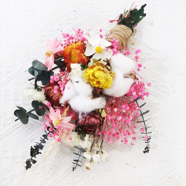 Flower Arrangement flower bouquet preserved eternal eucalyptus leaves Handmade cotton Dried Baby's breath as decoration