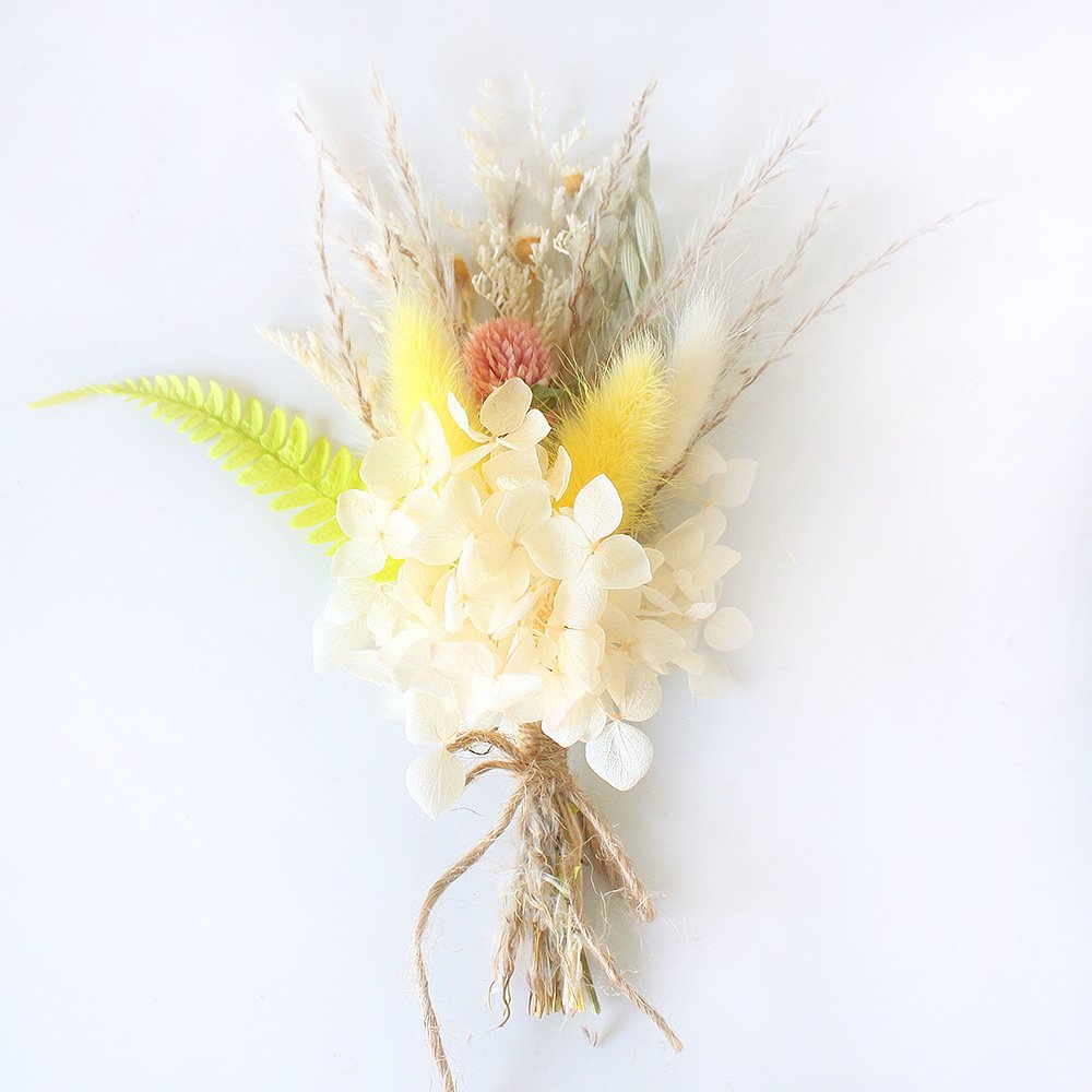 Naturally Mini Dried Floral Bouquet for Table Decoration Letterbox Gift Boutonniere Boho Cake Flowers