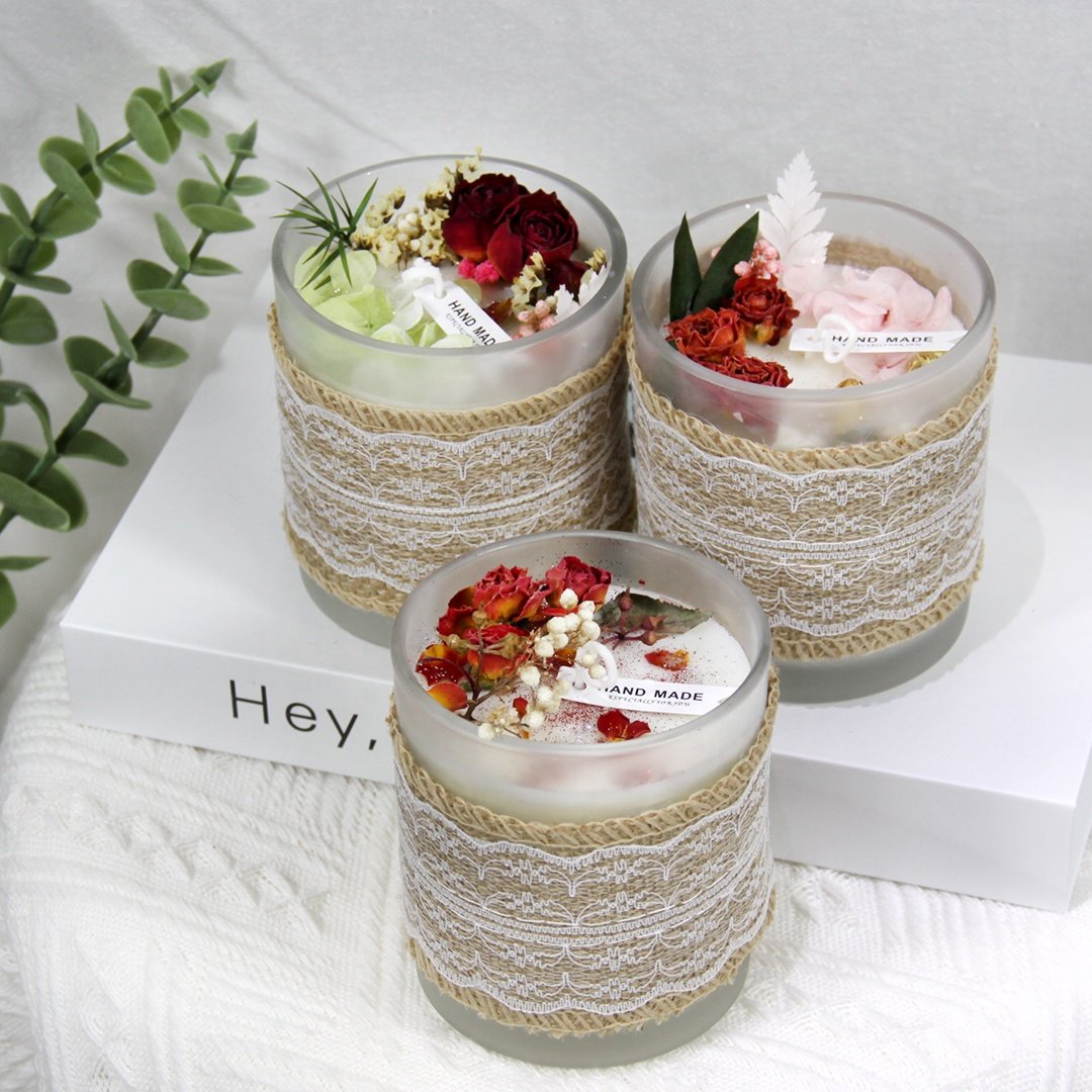 Wholesale luxury rose glass dried flowers scented candles for wedding gifts Women's Day gift